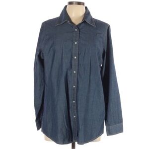 Izod L blue chambray long sleeve snap front shirt